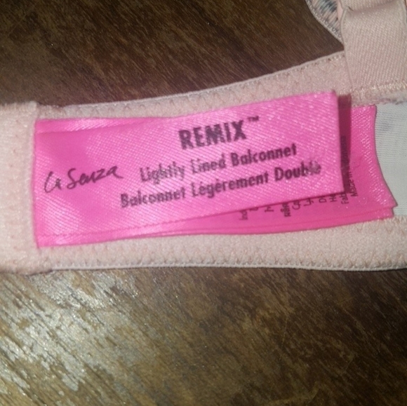 Le Senza bra - Picture 3 of 4
